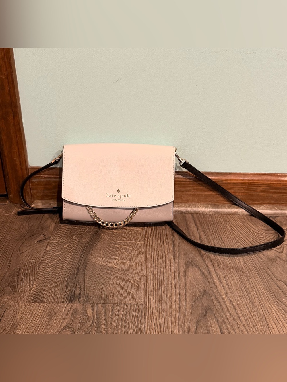 Kate Spade Carson Crossbody